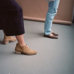 Balagan Lea Botki, Piaskowy Welur- Botki