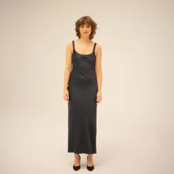 Balagan Rita Szpilki, Czarny Zamsz- Szpilki
